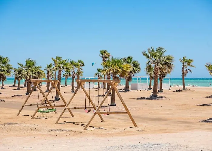 Modern With Great Pool & Access Hurghada